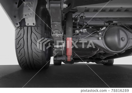 Pickup truck suspension and axle Pickup truck suspension and axle 78816289