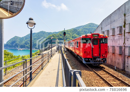 阿丸部高架橋（六月晴） 78816696