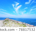 Stone steps leading to the blue sky and blue sea in summer 78817532