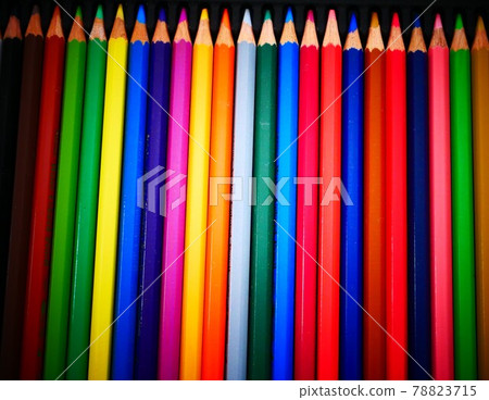 Astringent colorful colored pencils Astringent colorful colored pencils 78823715