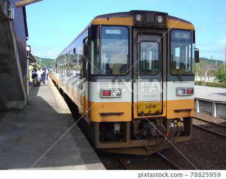 Noto Railway Nanao Line Noto Nakajima Station Noto Railway Nanao Line Noto Nakajima Station 78825959
