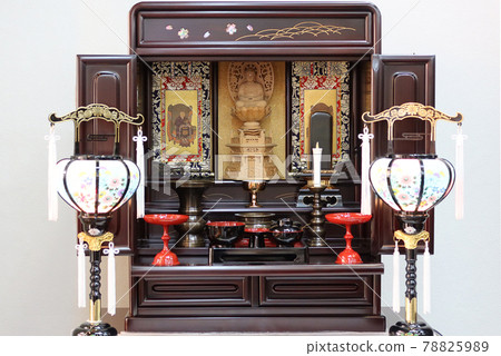 Obon decoration of a small Buddhist altar Zen Buddhism Obon decoration of a small Buddhist altar Zen Buddhism 78825989