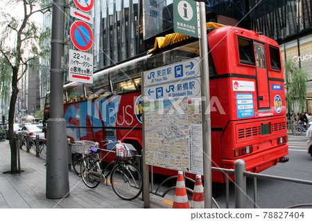 Cityscape of Ginza in Tokyo Cityscape of Ginza in Tokyo 78827404