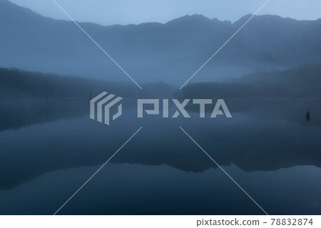 霧清的大正池 78832874