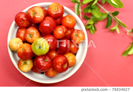 Acerola red background 4 Acerola red background 4 78834027