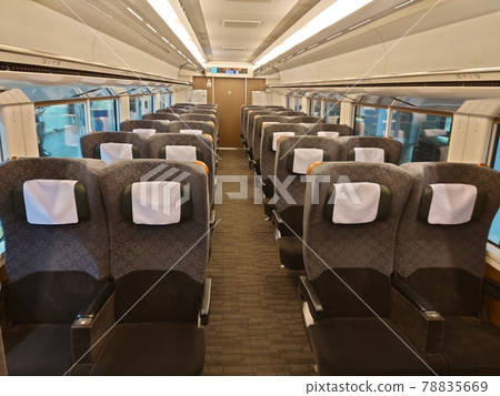 Inside the E657 series Green Car 78835669