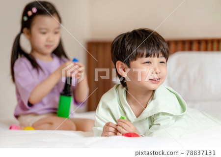 Children lifestyle play Children lifestyle play 78837131