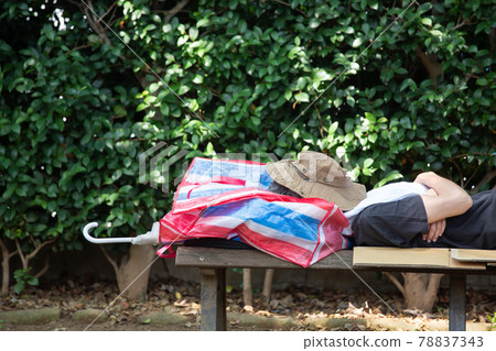 Street life, nap, homeless Street life, nap, homeless 78837343