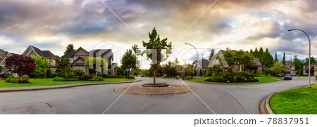 Residential Suburban Neighborhood in the Modern City Residential Suburban Neighborhood in the Modern City 78837951