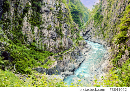 峽谷 山谷 翠綠 78841032