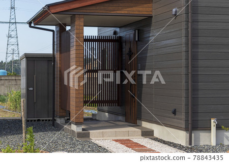 住宅入口接近外部 78843435