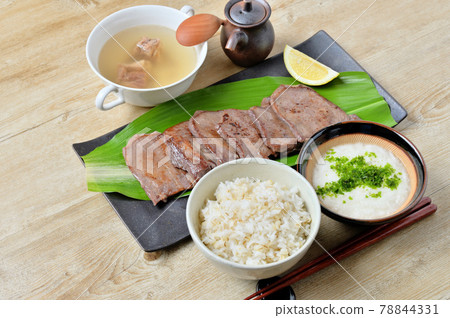 Local cuisine, local gourmet, Sendai beef tongue. Barley rice (tororo soup) and beef tail soup. Beef tongue set meal. 78844331