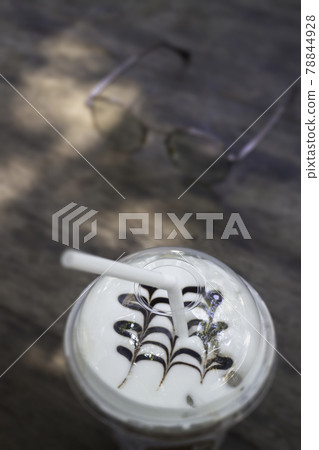 Glass of iced cappucino coffee 78844928