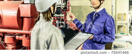 Technicians working in production / factory 78845466