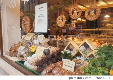 Overseas bakery 78846005