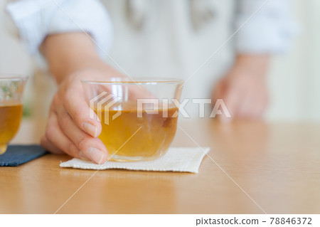 Summer barley tea housewife 78846372