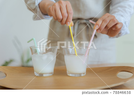 Summer drink juice 78846638