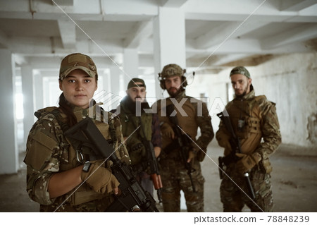soldier squad team portrait in urban environment soldier squad team portrait in urban environment 78848239