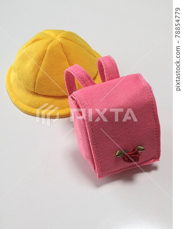 Felt hat and school bag Felt hat and school bag 78854779