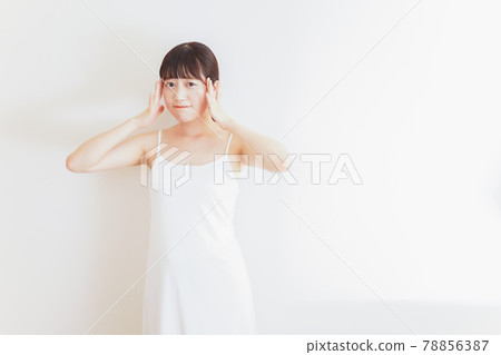 年輕女士節食 年輕女士節食 78856387