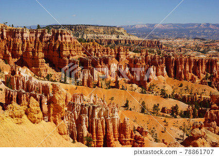 A spectacular view of Bryce Canyon National Park, a valley with countless rocky spire A spectacular view of Bryce Canyon National Park, a valley with countless rocky spire 78861707