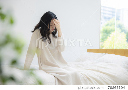 睡眠圖片身體狀況不佳 78863104