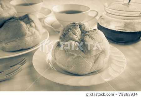 Cream puffs for snacks, sweets, home cafe, house cafe Cream puffs for snacks, sweets, home cafe, house cafe 78865934