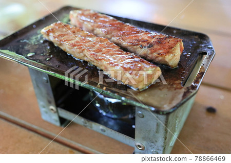 黑毛和牛(羽下)烤肉 黑毛和牛(羽下)烤肉 78866469