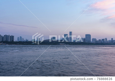 Olympic Stadium, Cheongdam-dong 78866616