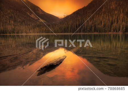 Canadian Mountain Landscape View of glacier water in Joffre Lake 78868685