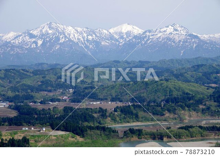小治谷山本山的越後三山 78873210