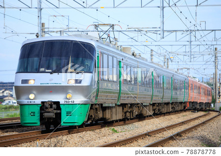 783 series limited express "Midori" (JR Kyushu) 78878778
