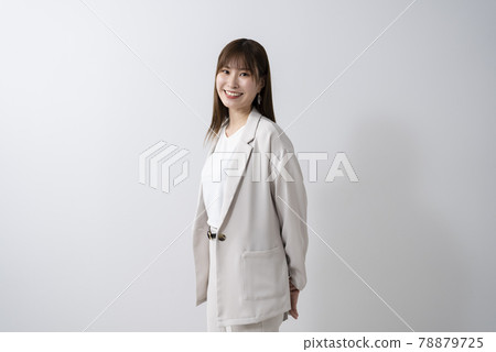 Cool business woman 78879725