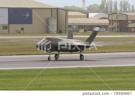 美國海軍陸戰隊F-35B閃電Ⅱ著陸 78880667