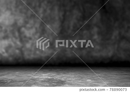 (Background) Dark concrete surface with fog in a beautiful abstract pattern 78890073