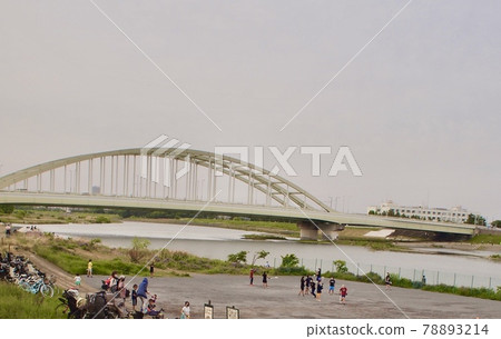 Tama River riverbed on a cloudy day 78893214