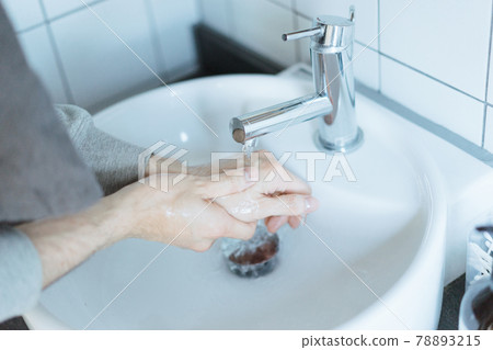 Image of hand washing ・ Image of cleanliness and sterilization 78893215