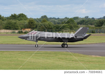 US Marine Corps F-35B Lightning Ⅱ landing 78894661