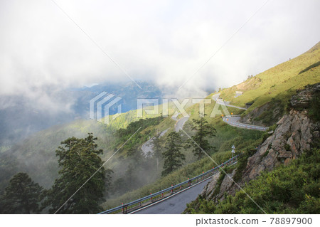 Trekking Taiwan Hehuanshan Hehuanshan Outdoor Trekking in Taiwan Hehuans 78897900