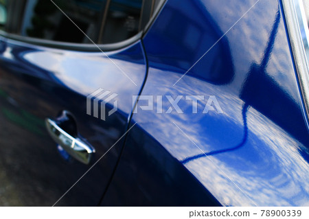 Shine of coated car when washing Shine of coated car when washing 78900339