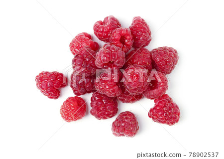 Ripe raspberries 78902537