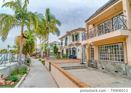Walkway and houses with spectacular view of the canal in Long Beach California Walkway and houses with spectacular view of the canal in Long Beach California 78906013