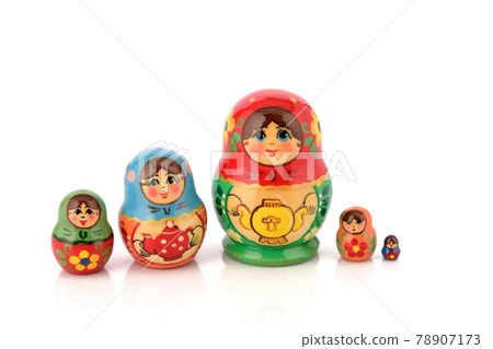 Matryoshka family traditional wooden dolls 78907173
