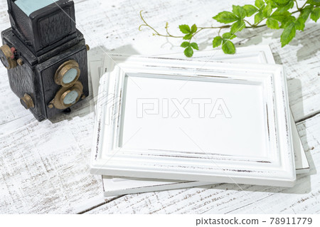 舊相機和相框 舊相機和相框 78911779