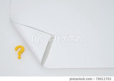 Paper turning question mark 78911783
