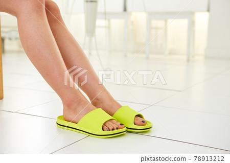 sandal 78913212