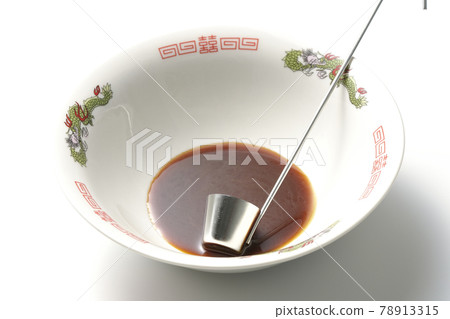 A white background shot of the ramen bowl with the original soy sauce ramen and ladle A white background shot of the ramen bowl with the original soy sauce ramen and ladle 78913315