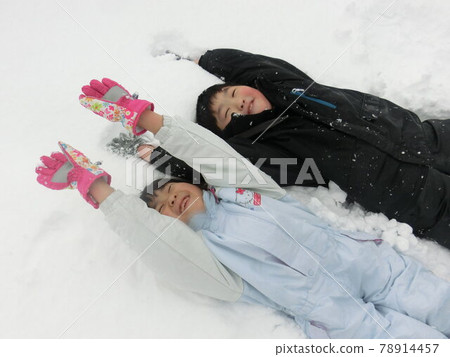Snow fun Snow fun 78914457
