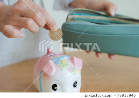 錢包、存錢罐、媽媽、家庭主婦、儲蓄 78915940