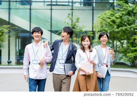 Business person working in the office shooting cooperation "LINK FOREST" 78920092